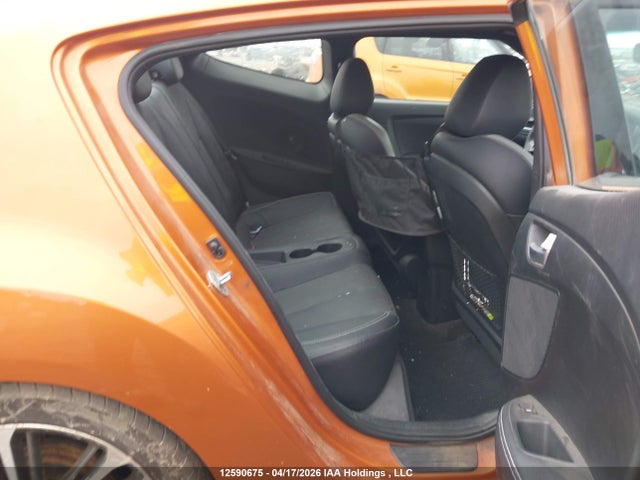 12590675 :رقم المزاد ، KMHTC6AE7GU288146 vin ، 2016 Hyundai Veloster Turbo مزاد بيع