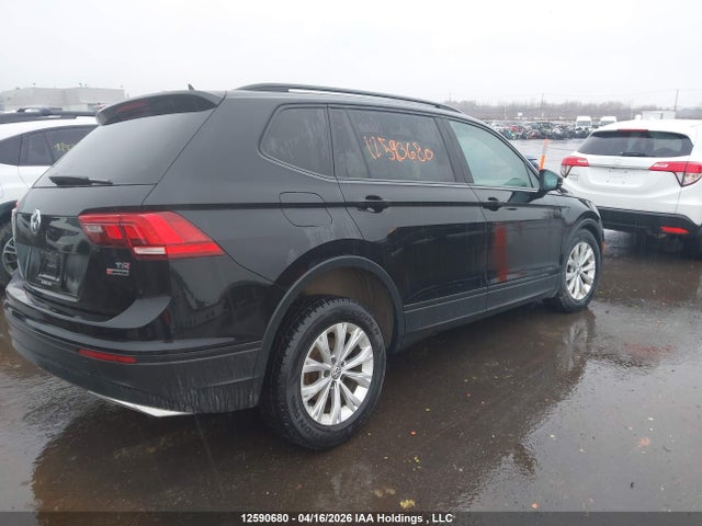 Продаж на аукціоні авто 2018 Volkswagen Tiguan Trendline, vin: 3VV0B7AX4JM078389, номер лоту: 12590680