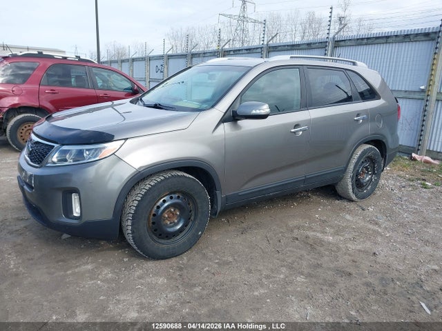 5XYKT3A6XFG614075 KIA SORENTO LX
