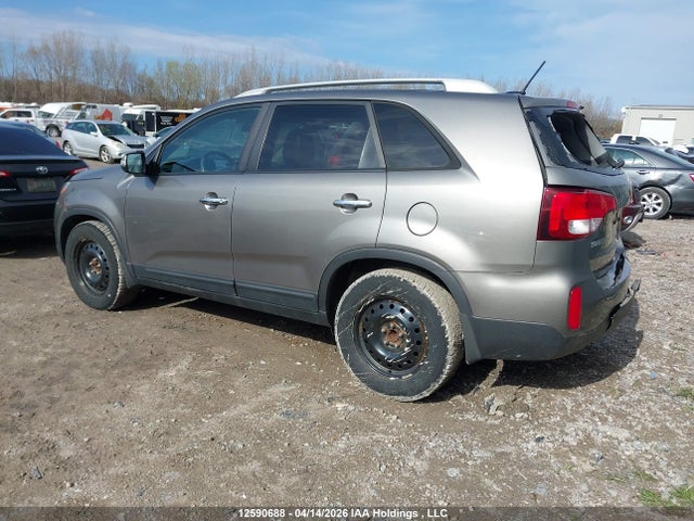 5XYKT3A6XFG614075 KIA SORENTO LX