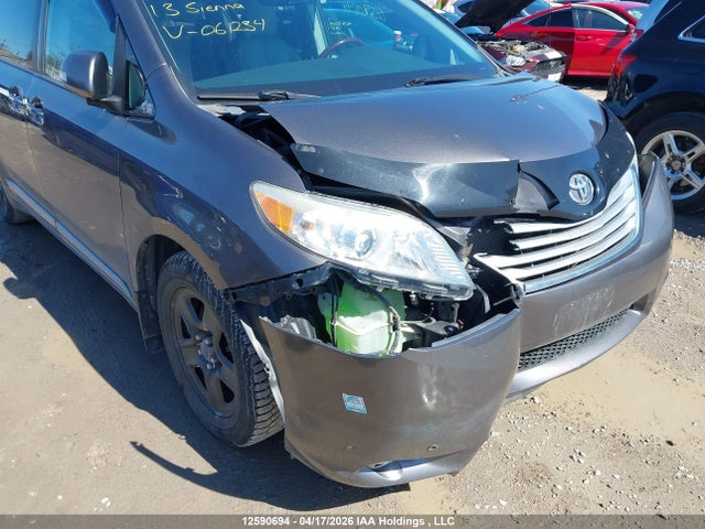 2013 Toyota Sienna Xle/limited მანქანა იყიდება აუქციონზე, vin: 5TDDK3DC3DS061234, აუქციონის ნომერი: 12590694