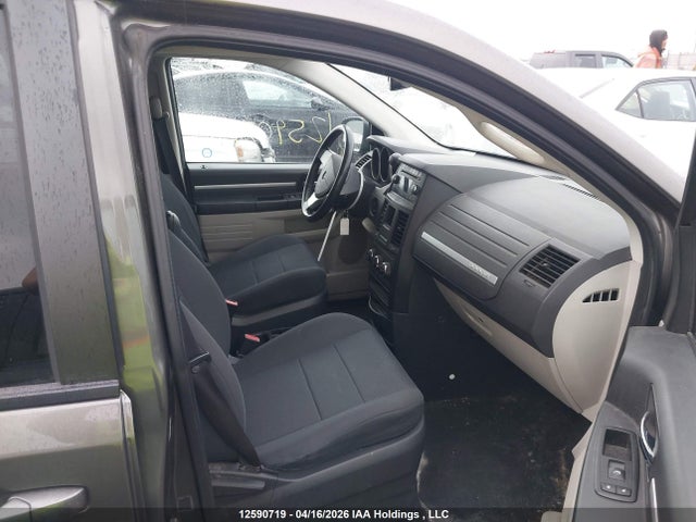 Продаж на аукціоні авто 2010 Dodge Grand Caravan, vin: 2D4RN4DE3AR276141, номер лоту: 12590719