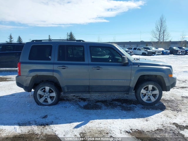 12590733 :رقم المزاد ، 1J4NF2GB3BD274886 vin ، 2011 Jeep Patriot مزاد بيع