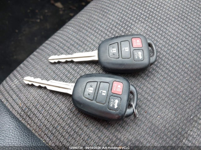 2014 Toyota Corolla მანქანა იყიდება აუქციონზე, vin: 2T1BURHE1EC175064, აუქციონის ნომერი: 12590735