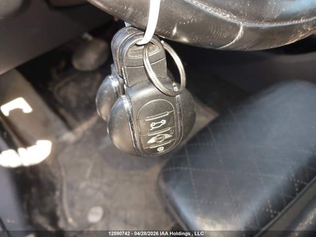 Mini Clubman Cooper S 2016 WMWLN9C57G2B30902 Image 11