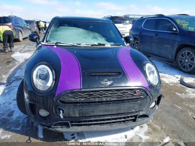 Mini Clubman Cooper S 2016 WMWLN9C57G2B30902 Image 12