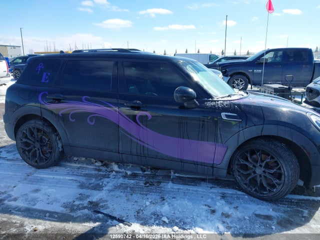 Mini Clubman Cooper S 2016 WMWLN9C57G2B30902 Image 13