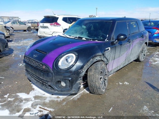 Mini Clubman Cooper S 2016 WMWLN9C57G2B30902 Image 2