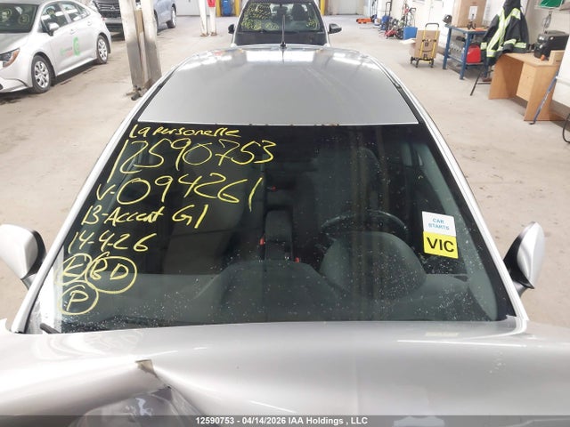 12590753 :رقم المزاد ، KMHCT5AE4DU094261 vin ، 2013 Hyundai Accent Gl مزاد بيع