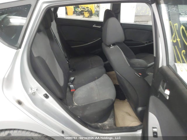 12590753 :رقم المزاد ، KMHCT5AE4DU094261 vin ، 2013 Hyundai Accent Gl مزاد بيع