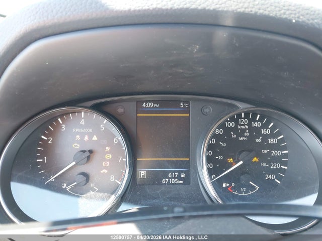JN1BJ1AV2PW001800 Nissan QASHQAI