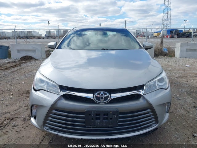 12590759 :رقم المزاد ، 4T1BF1FK9HU765911 vin ، 2017 Toyota Camry Le مزاد بيع