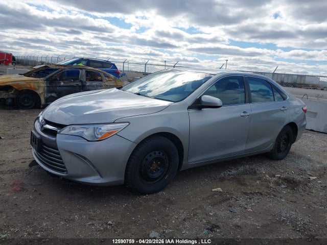 12590759 :رقم المزاد ، 4T1BF1FK9HU765911 vin ، 2017 Toyota Camry Le مزاد بيع