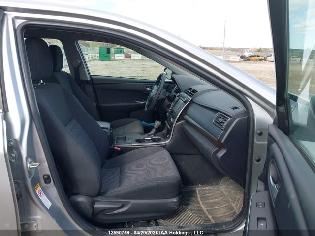 12590759 :رقم المزاد ، 4T1BF1FK9HU765911 vin ، 2017 Toyota Camry Le مزاد بيع