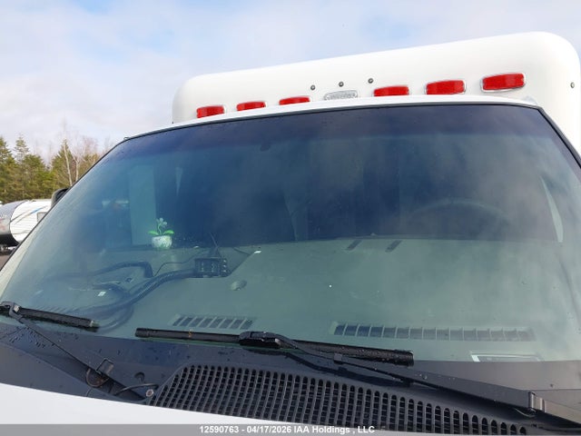 2015 Chevrolet Express G3500 მანქანა იყიდება აუქციონზე, vin: 1GB3G3CG5F1272425, აუქციონის ნომერი: 12590763