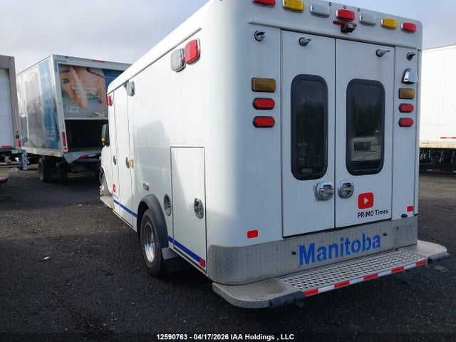 2015 Chevrolet Express G3500 მანქანა იყიდება აუქციონზე, vin: 1GB3G3CG5F1272425, აუქციონის ნომერი: 12590763