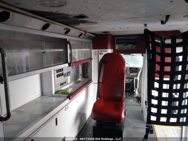 2015 Chevrolet Express G3500 მანქანა იყიდება აუქციონზე, vin: 1GB3G3CG5F1272425, აუქციონის ნომერი: 12590763