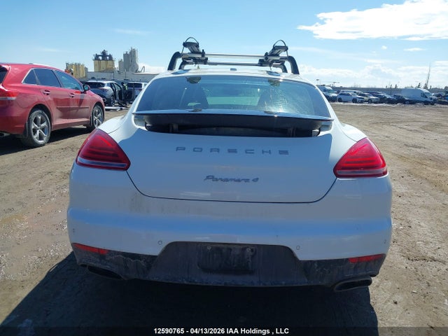 12590765 :رقم المزاد ، WP0AA2A75GL001422 vin ، 2016 Porsche Panamera 2/2 Edition/4/4 Edition مزاد بيع