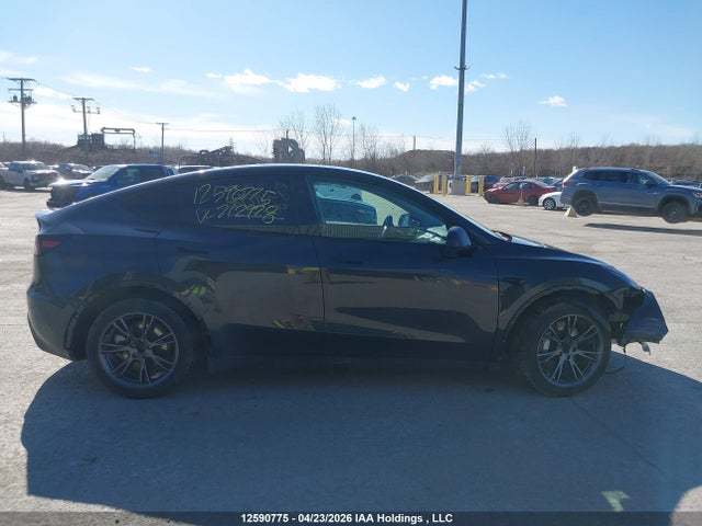 Aukcja sprzedaży 2024 Tesla Model Y, vin: 7SAYGDEE4RF212928, numer aukcji: 12590775