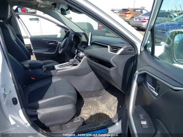 2024 Toyota Rav4 Xle მანქანა იყიდება აუქციონზე, vin: 2T3R1RFV5RW442695, აუქციონის ნომერი: 12584804