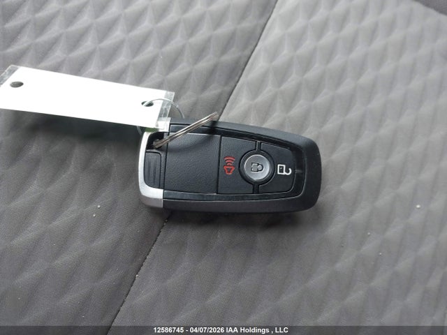 2020 Ford Escape Se მანქანა იყიდება აუქციონზე, vin: 1FMCU9G64LUA88026, აუქციონის ნომერი: 12586745