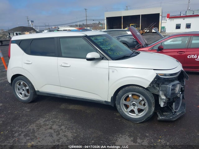 KNDJ33A15M7020102 KIA Soul Ev Limited