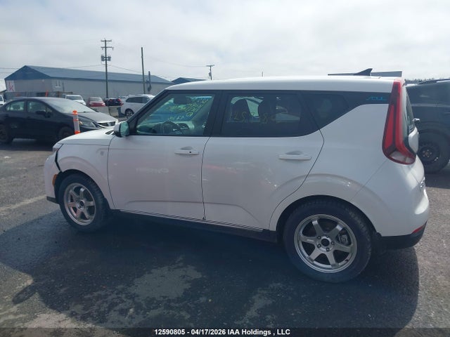 KNDJ33A15M7020102 KIA Soul Ev Limited