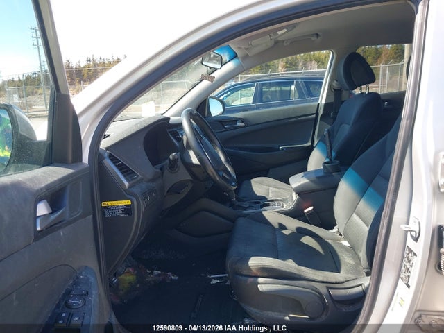 2016 Hyundai Tucson Limited/sport And Eco/se მანქანა იყიდება აუქციონზე, vin: KM8J3CA48GU043837, აუქციონის ნომერი: 12590809