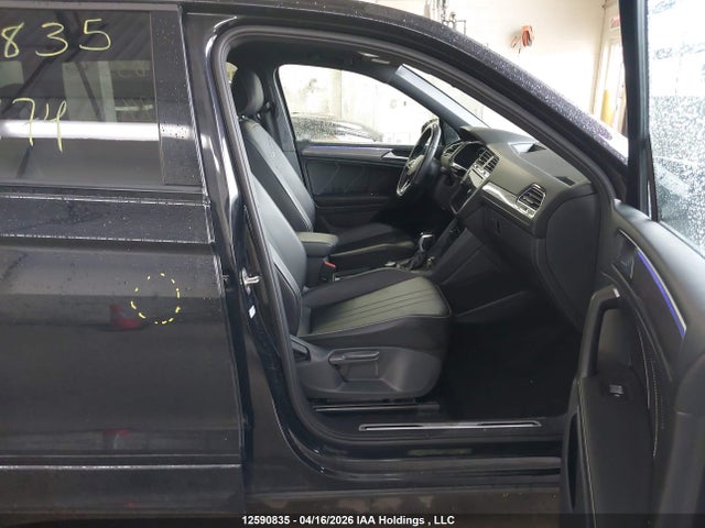 Aukcja sprzedaży 2022 Volkswagen Tiguan Se R-line Black, vin: 3VV8B7AX3NM139174, numer aukcji: 12590835