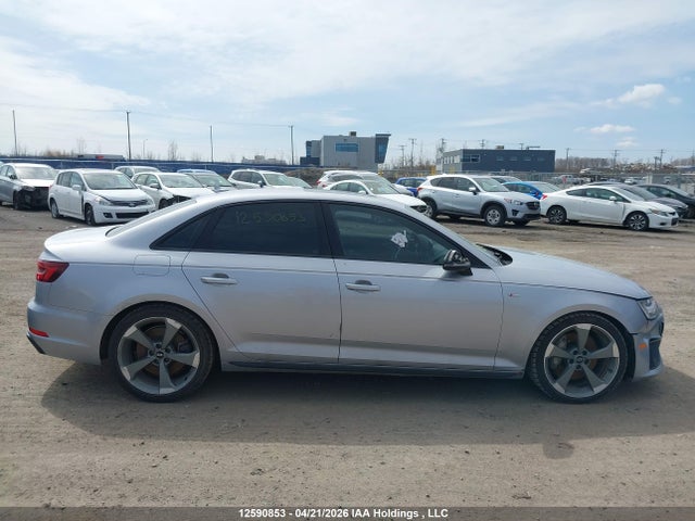 Audi A4 2019 WAUENAF40KN004253 Image 13