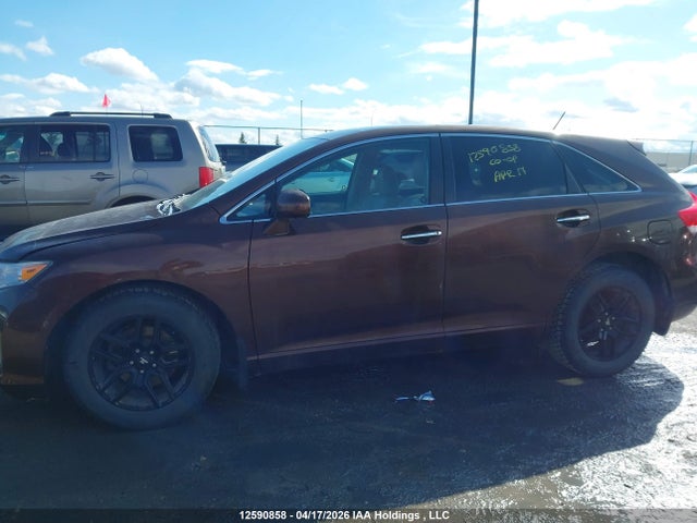 12590858 :رقم المزاد ، 4T3BK3BB3BU062963 vin ، 2011 Toyota Venza Base V6 مزاد بيع