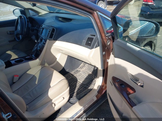 12590858 :رقم المزاد ، 4T3BK3BB3BU062963 vin ، 2011 Toyota Venza Base V6 مزاد بيع