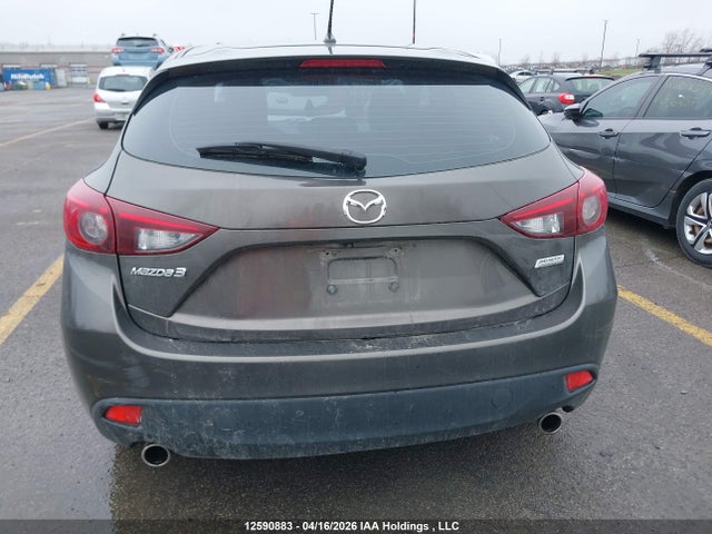 12590883 :رقم المزاد ، 3MZBM1L79FM186751 vin ، 2015 Mazda Mazda3 مزاد بيع