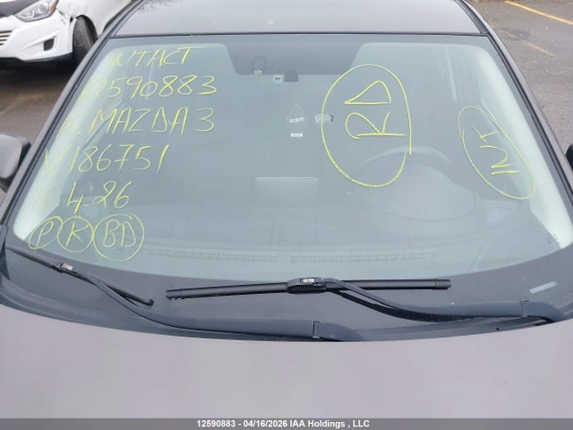 12590883 :رقم المزاد ، 3MZBM1L79FM186751 vin ، 2015 Mazda Mazda3 مزاد بيع