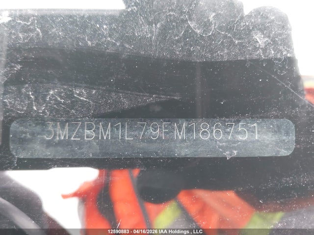 12590883 :رقم المزاد ، 3MZBM1L79FM186751 vin ، 2015 Mazda Mazda3 مزاد بيع