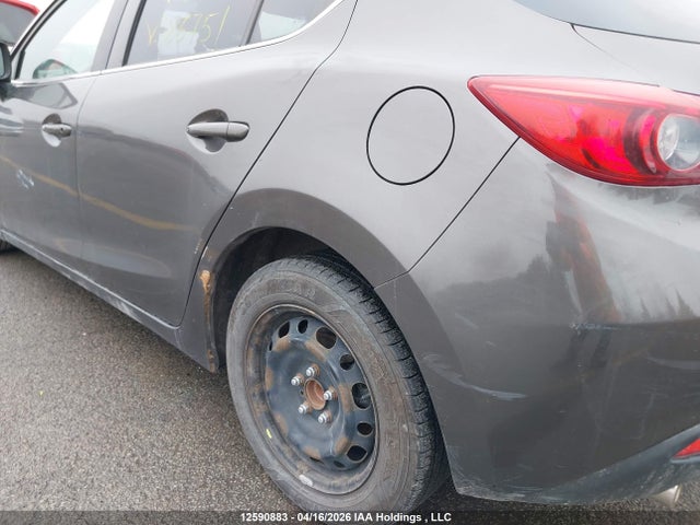 12590883 :رقم المزاد ، 3MZBM1L79FM186751 vin ، 2015 Mazda Mazda3 مزاد بيع