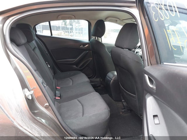 12590883 :رقم المزاد ، 3MZBM1L79FM186751 vin ، 2015 Mazda Mazda3 مزاد بيع