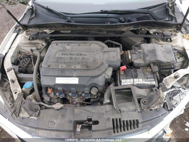 1HGCR3F98GA801081 Honda Accord Touring