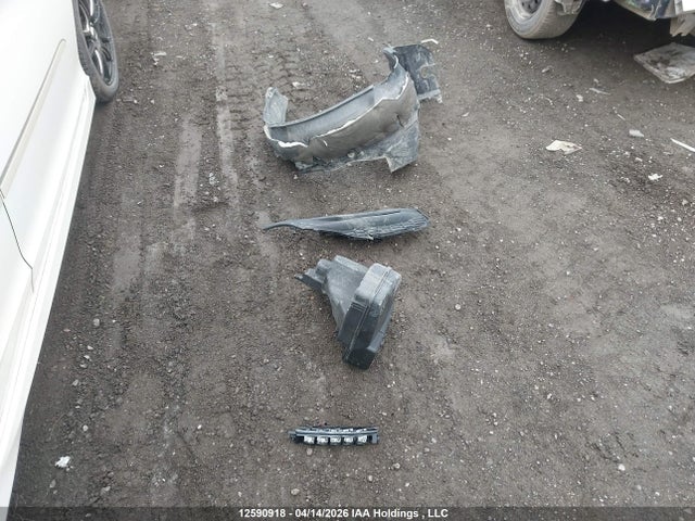 1HGCR3F98GA801081 Honda Accord Touring