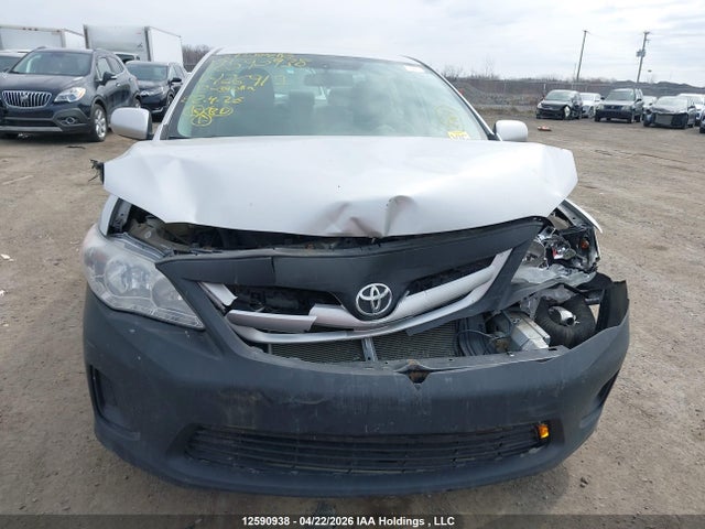 2013 Toyota Corolla S/le მანქანა იყიდება აუქციონზე, vin: 2T1BU4EE6DC126917, აუქციონის ნომერი: 12590938