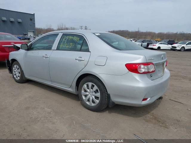 2013 Toyota Corolla S/le მანქანა იყიდება აუქციონზე, vin: 2T1BU4EE6DC126917, აუქციონის ნომერი: 12590938