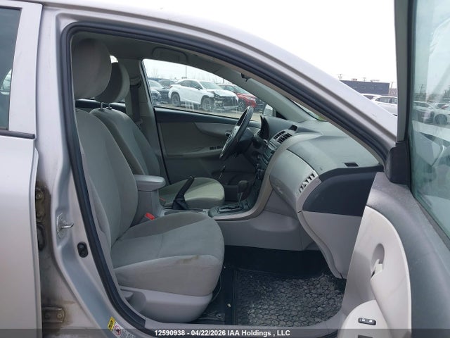 2013 Toyota Corolla S/le მანქანა იყიდება აუქციონზე, vin: 2T1BU4EE6DC126917, აუქციონის ნომერი: 12590938