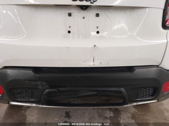 ZACCJABT2FPB37936 Jeep Renegade