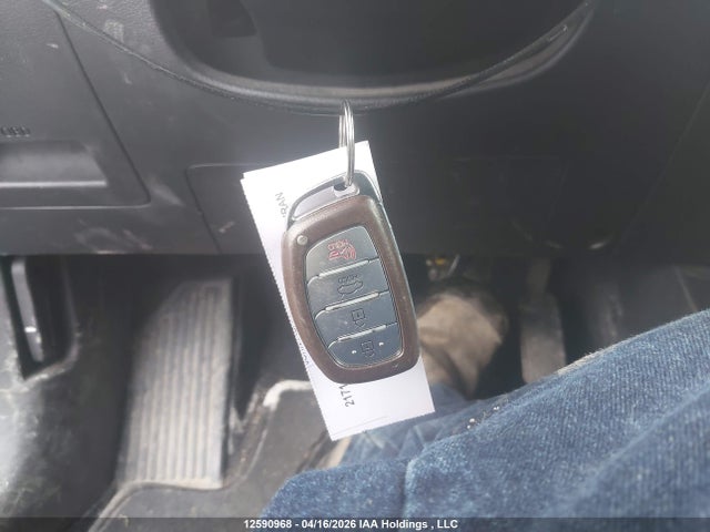 KMHD84LFXHU249729 Hyundai Elantra Gls