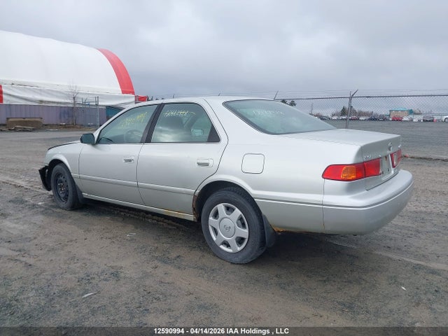 2000 Toyota Camry Ce/ce V6/le მანქანა იყიდება აუქციონზე, vin: JT2BG22K8Y0511264, აუქციონის ნომერი: 12590994