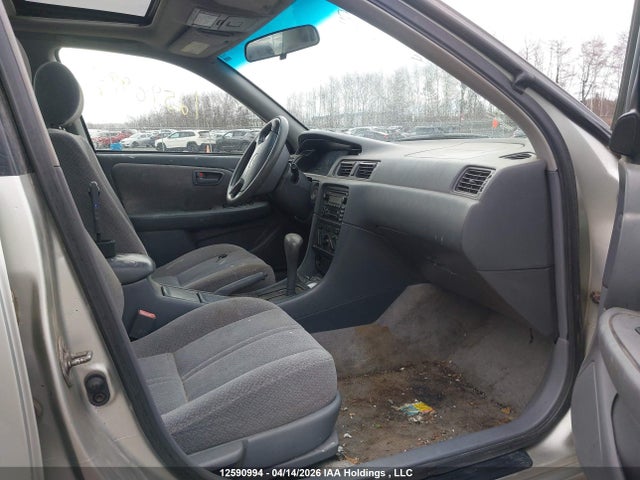 2000 Toyota Camry Ce/ce V6/le მანქანა იყიდება აუქციონზე, vin: JT2BG22K8Y0511264, აუქციონის ნომერი: 12590994