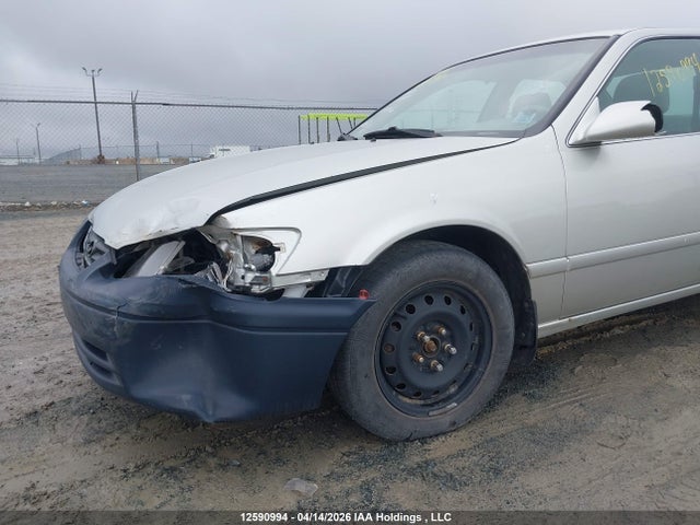 2000 Toyota Camry Ce/ce V6/le მანქანა იყიდება აუქციონზე, vin: JT2BG22K8Y0511264, აუქციონის ნომერი: 12590994