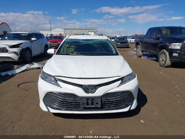 4T1B11HK0JU032437 Toyota Camry L/le/xle/se/xse