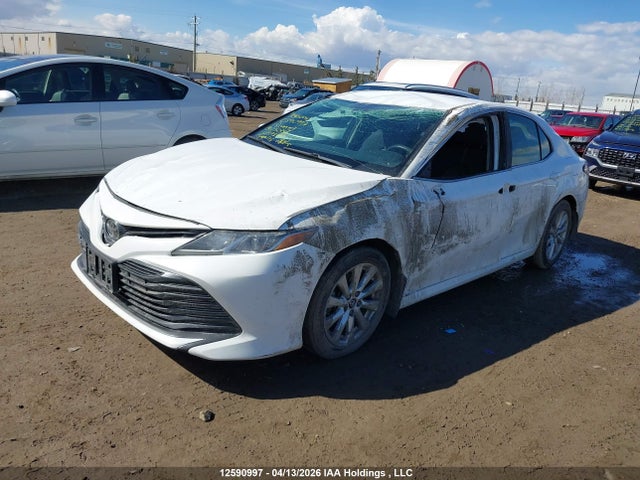 4T1B11HK0JU032437 Toyota Camry L/le/xle/se/xse