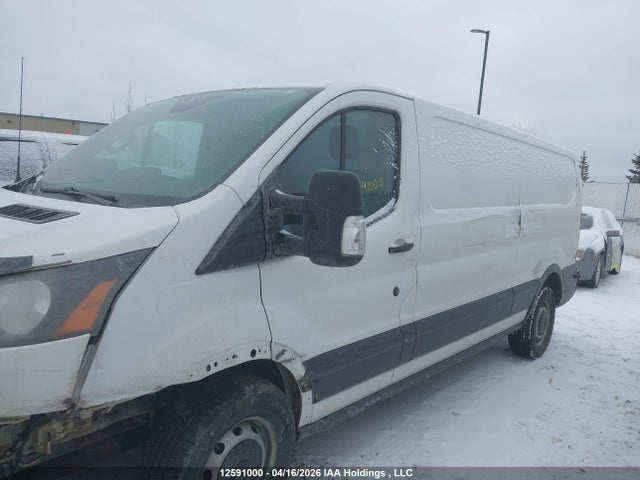 1FTYE9ZM5HKA95329 Ford Transit-150
